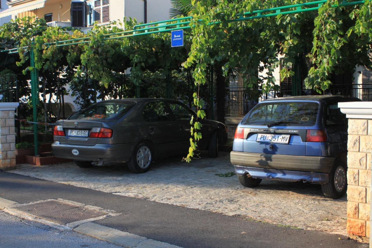 Apartments With A Parking Space Umag - 7094 מראה חיצוני תמונה