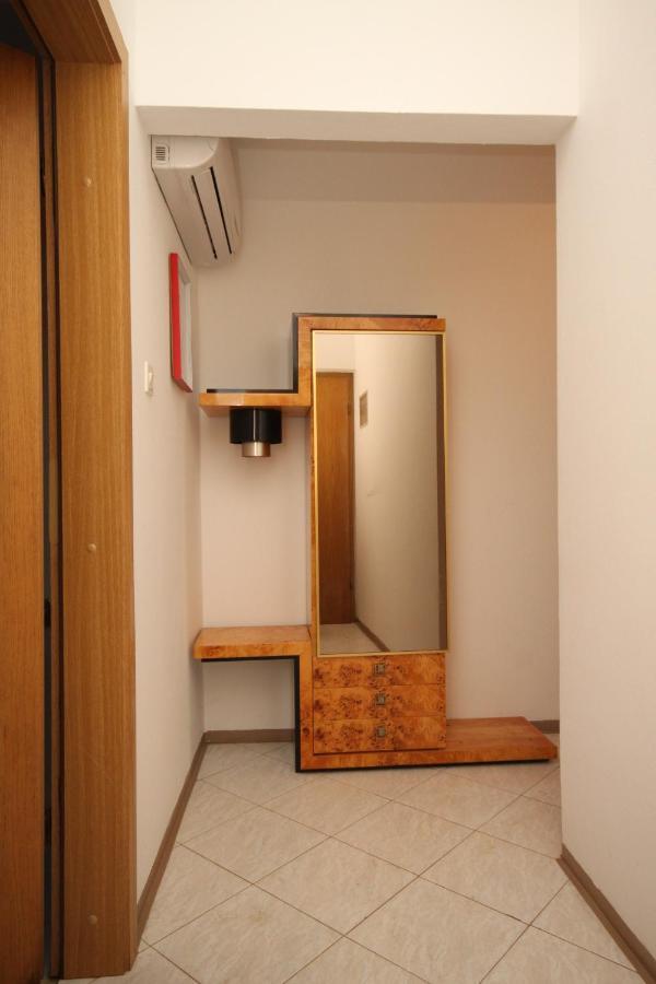 Apartments With A Parking Space Umag - 7094 מראה חיצוני תמונה